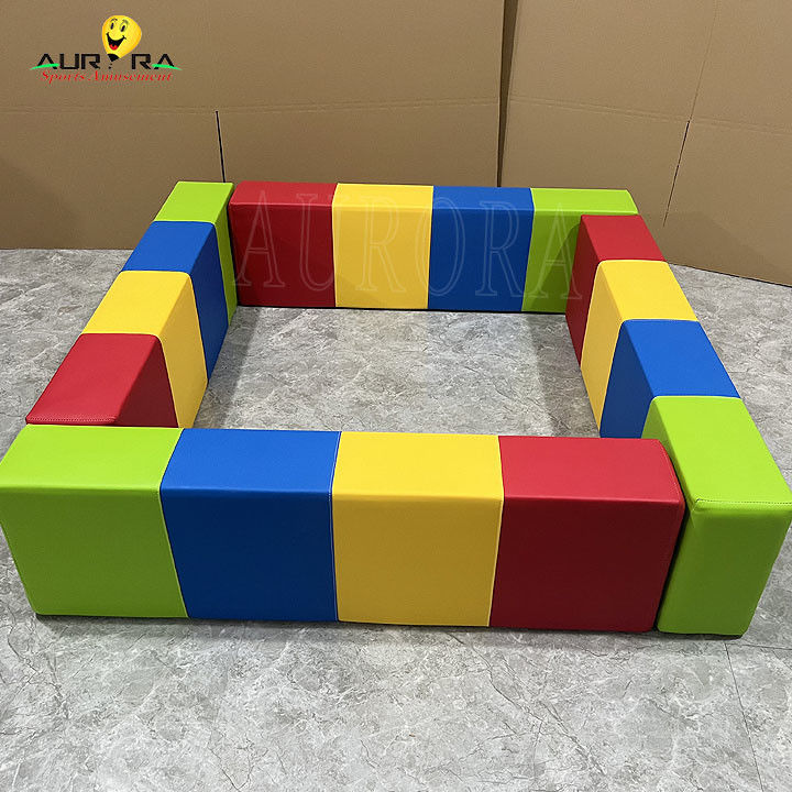 रंगीन बच्चे शिशु सॉफ्ट प्ले उपकरण किराए के लिए सॉफ्ट प्ले सेट