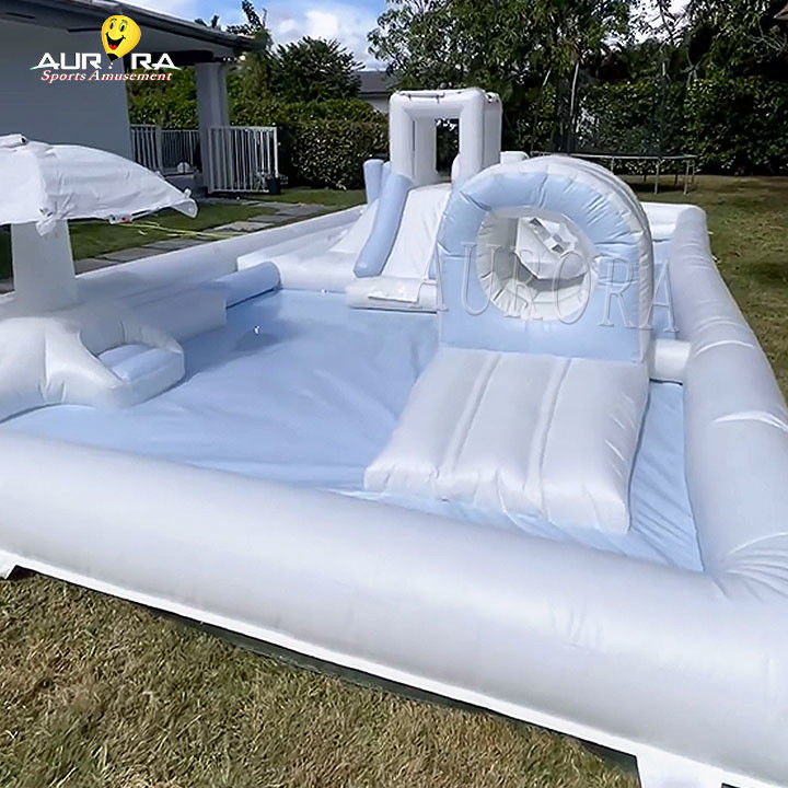 सफेद आउटडोर inflatable सॉफ्ट प्ले उपकरण खेल का मैदान पानी स्लाइड पूल बच्चों के लिए