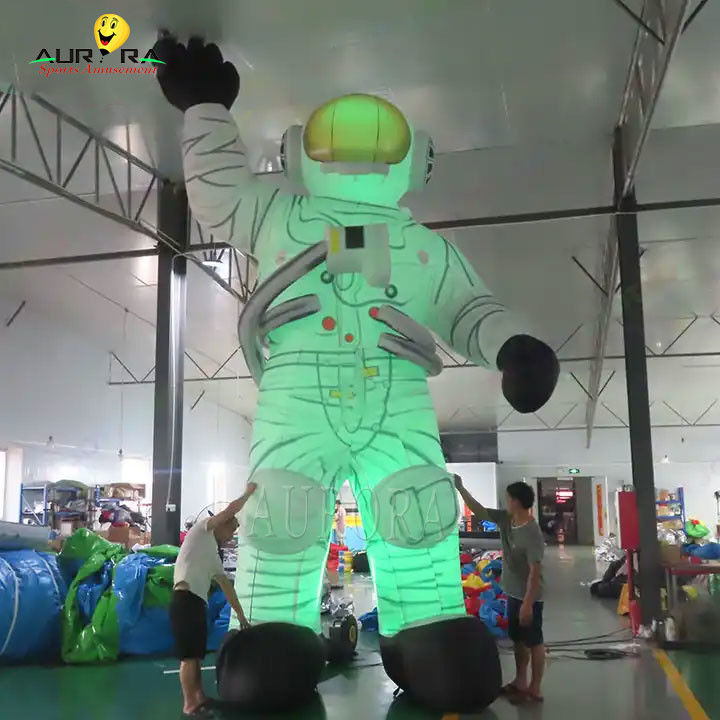 20 फीट ऊंचाई विशाल inflatable अंतरिक्ष यात्री मंच विज्ञापन हवा inflatables