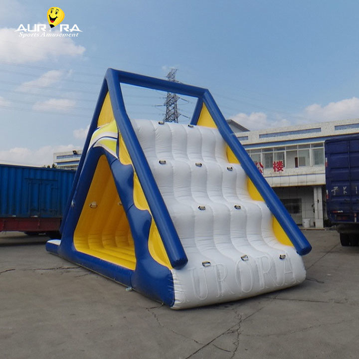 आउटडोर पार्टी Inflatable Water Toys Floating Water Slide Climbing Wall Tower For Sea (बाहरी पार्टी के लिए घुमावदार पानी के खिलौने)