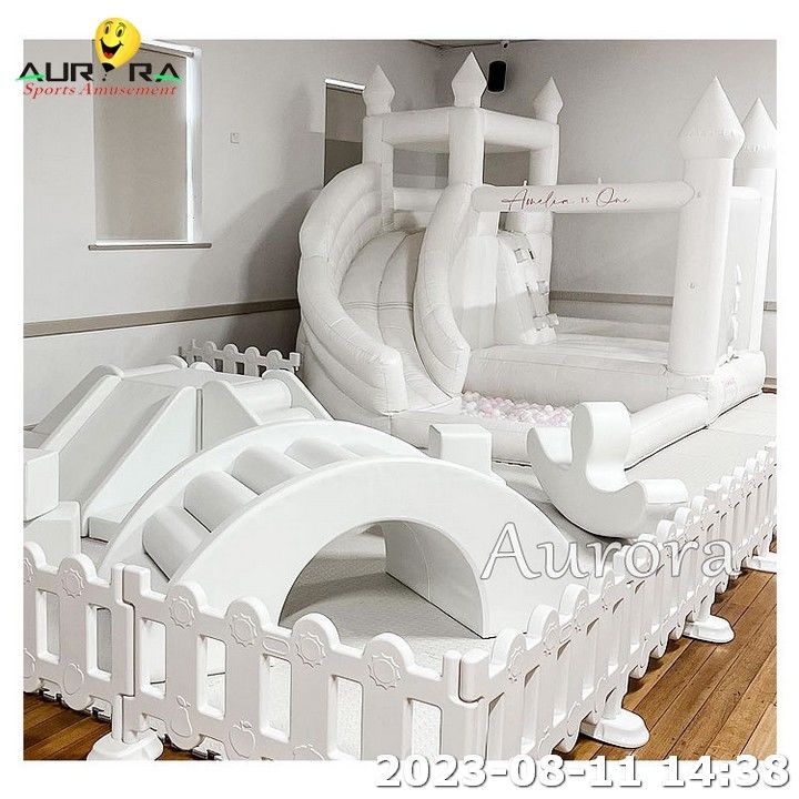 आउटडोर बॉल पिट बच्चे सॉफ्ट प्ले सेट क्षेत्र इनडोर inflatable उछाल घर